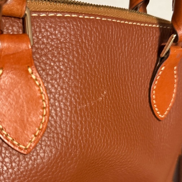 Dooney and bourke dome satchel - Picture 3 of 7